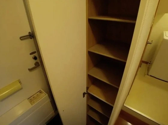 レオパレスグレースシャルマン