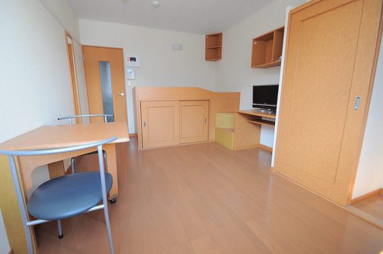 レオパレスアステカ