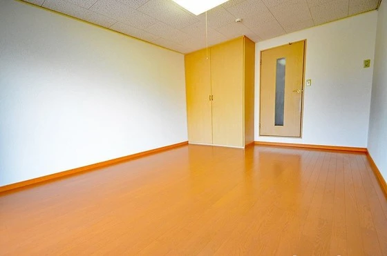 レオパレスエスペランセ