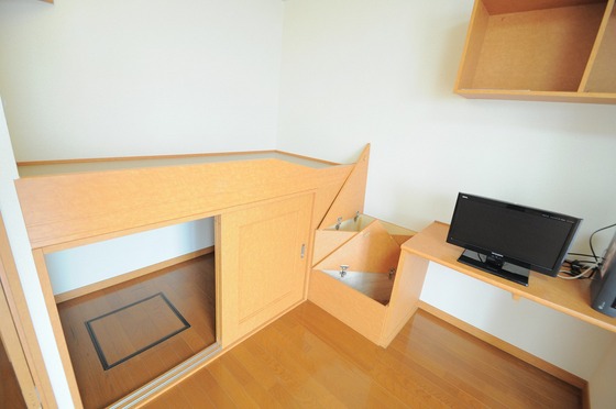 レオパレス浜野一丁目