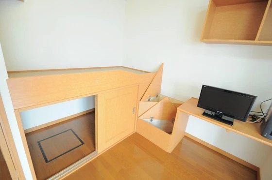 レオパレス浜野一丁目