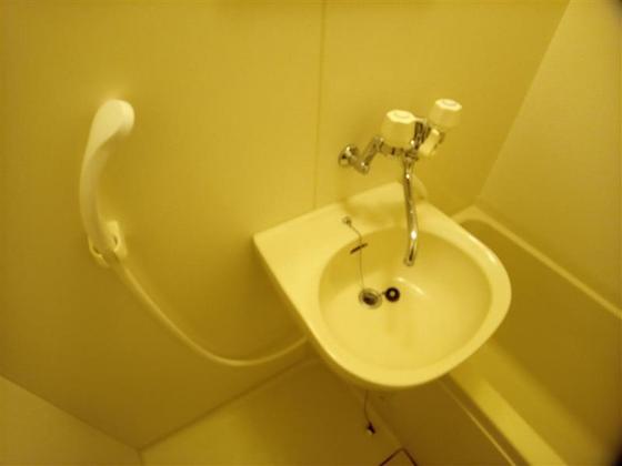 レオパレストヨハマ