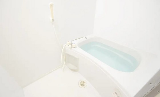 レオパレスカサベルデ