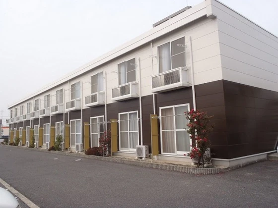 レオパレスアムール