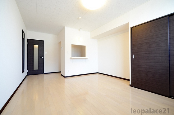 レオネクストエアル