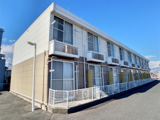 レオパレスAither