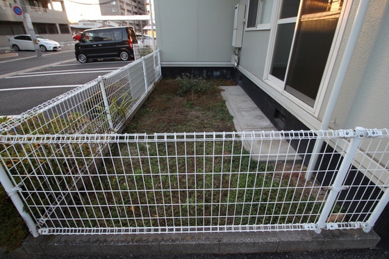 ロイヤルハイツ山上 B棟