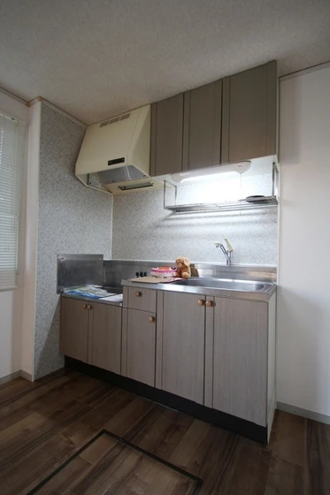 ロイヤルハイツ山上 B棟