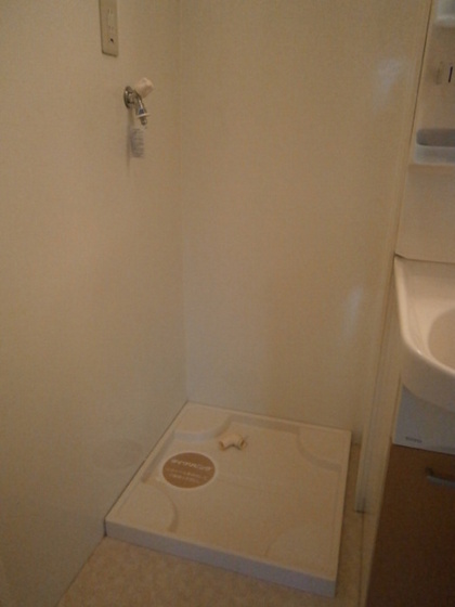 リビングタウン豊成 A棟