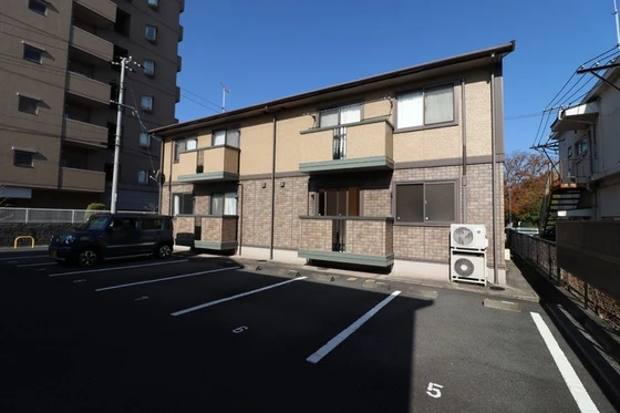 リビングタウン豊成 A棟