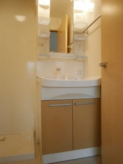 リビングタウン豊成 A棟