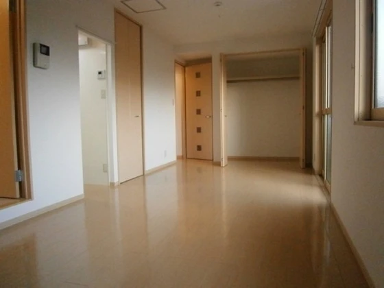 リビングタウン豊成 A棟