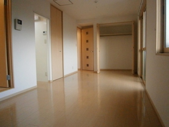 リビングタウン豊成 A棟