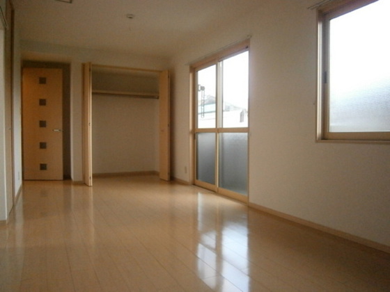 リビングタウン豊成 A棟