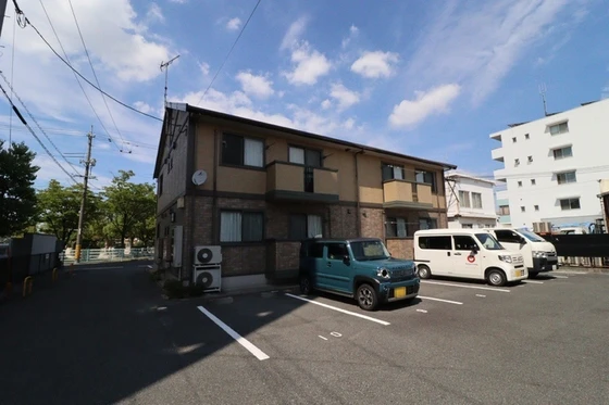 リビングタウン豊成 A棟