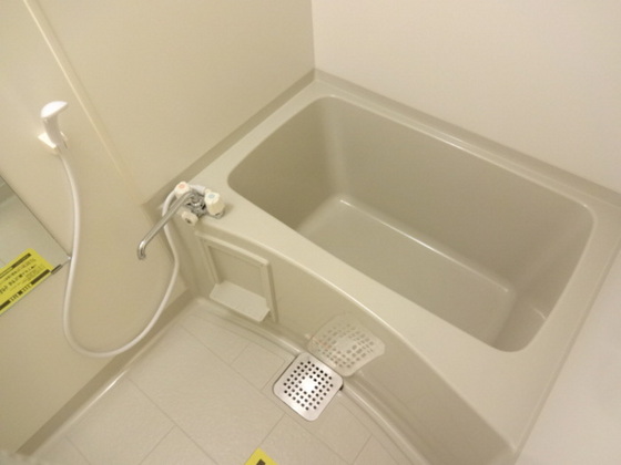 リビングタウン豊成 A棟