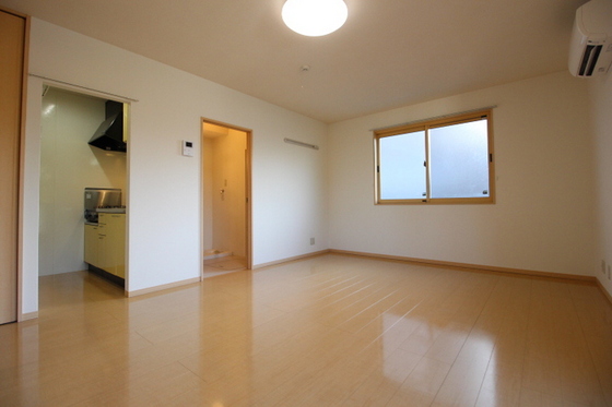 リビングタウン豊成 A棟