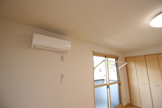 リビングタウン豊成 A棟