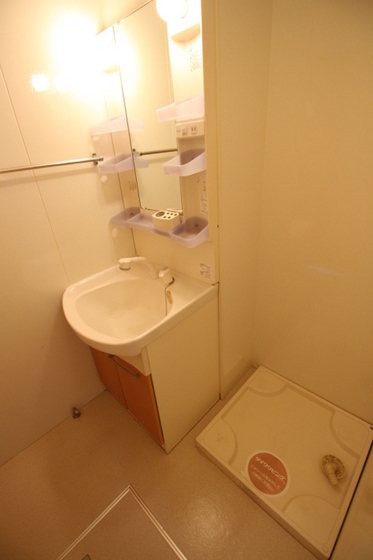 リビングタウン豊成 A棟