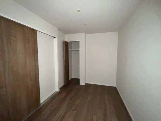 Anmut 廿日市(アンムート)