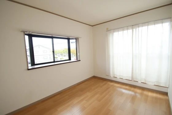 グレース松崎 F