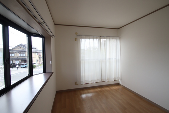 グレース松崎 F