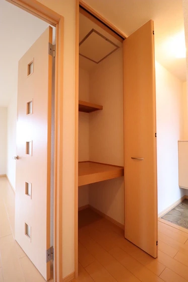 メゾンプリネール A棟