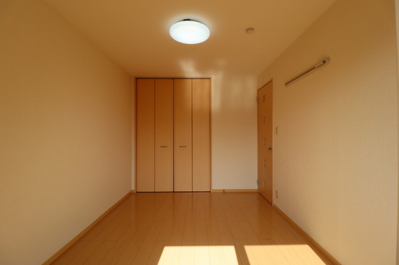 メゾンプリネール A棟