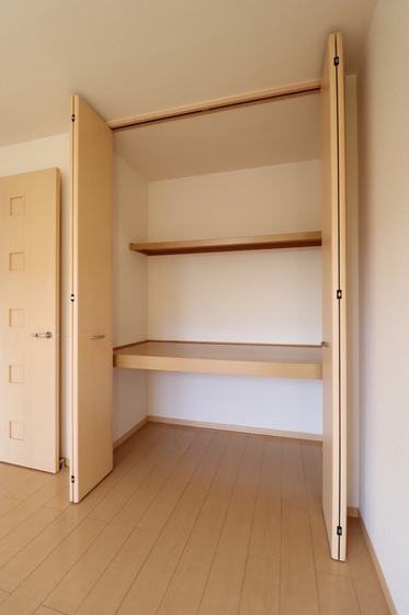 メゾンプリネール A棟