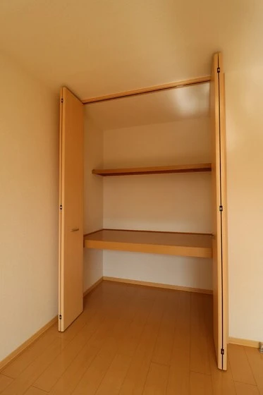 メゾンプリネール A棟