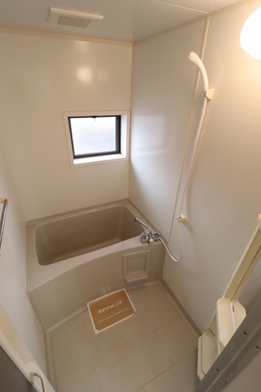 メゾンプリネール A棟