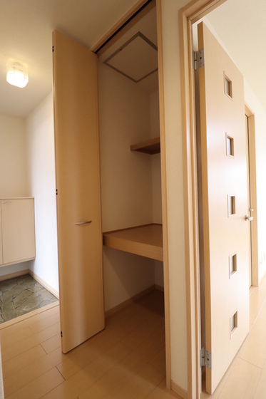 メゾンプリネール A棟