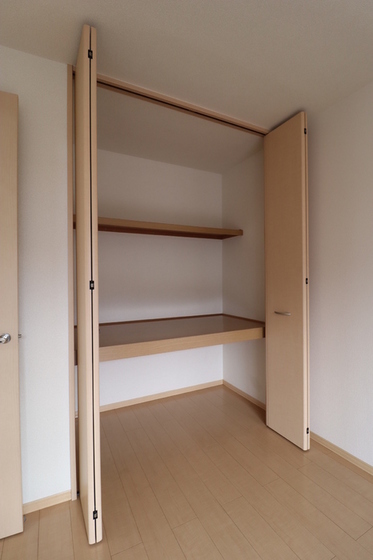 メゾンプリネール A棟