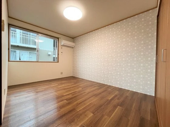 シャトル春水 B棟