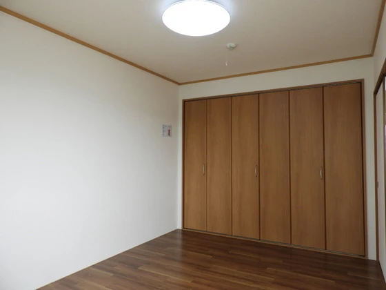 シャトル春水 B棟