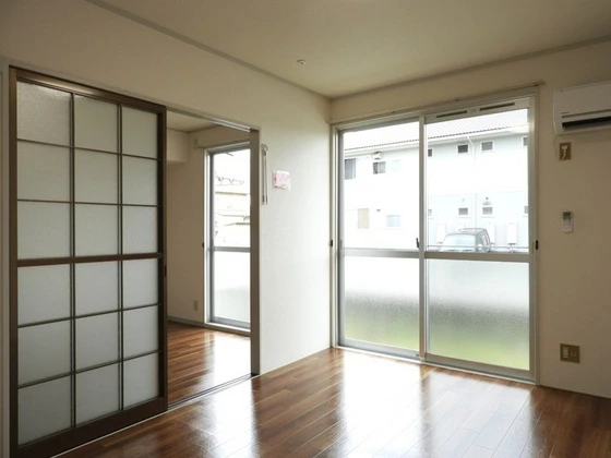 シャトル春水 B棟