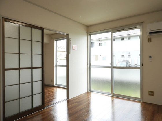 シャトル春水 B棟