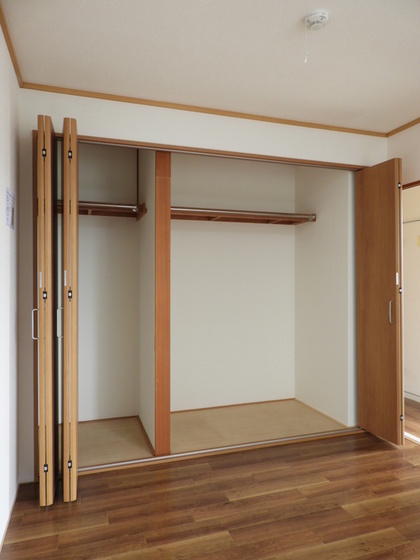 シャトル春水 B棟