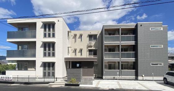 グランフィールド・イオ