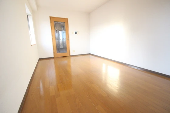 ウィンディア楽々園