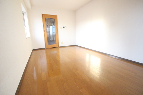 ウィンディア楽々園