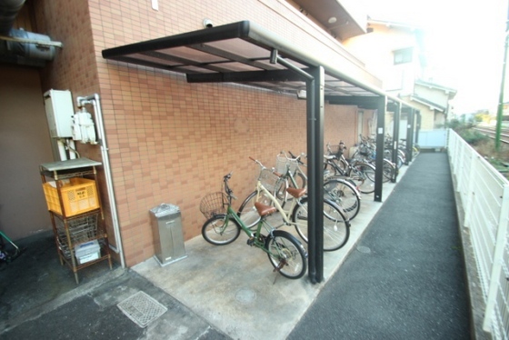 ウィンディア楽々園