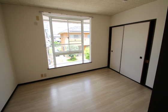 サンライズ平野 C