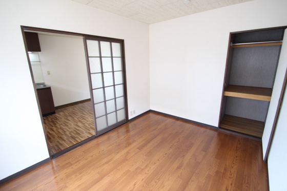 サンライズ平野 C