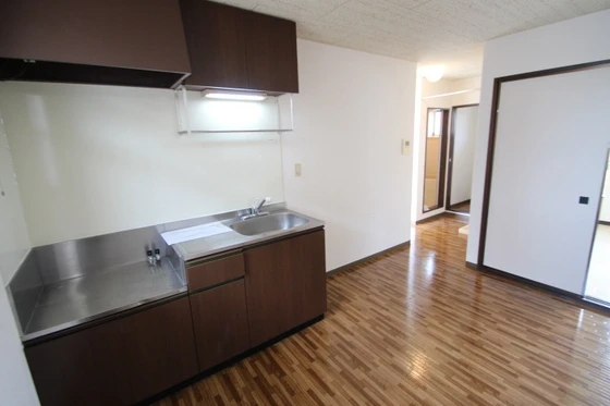 サンライズ平野 C