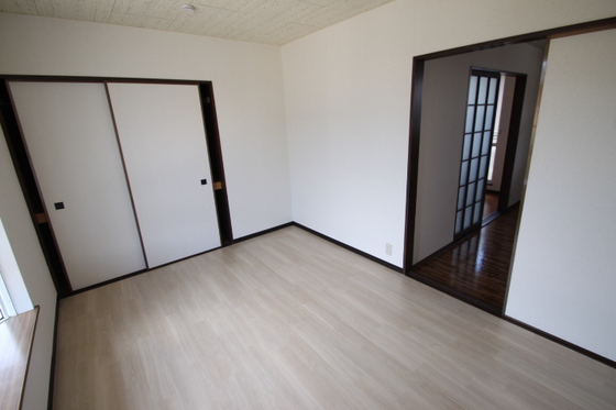 サンライズ平野 C