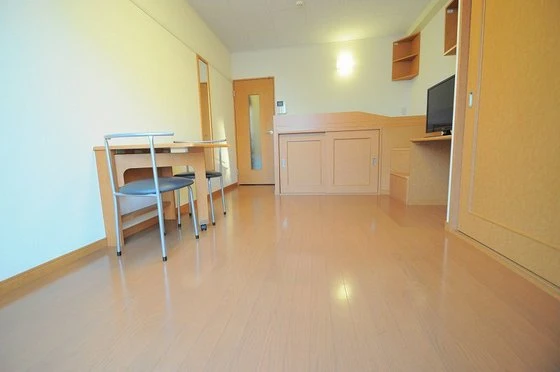 レオパレスアゼリア