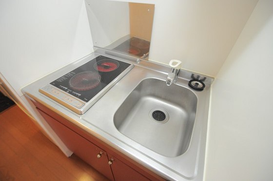 レオパレスアゼリア