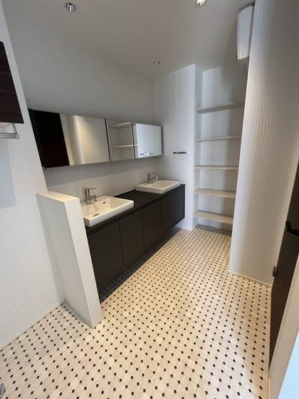 MONOLITH(モノリス)