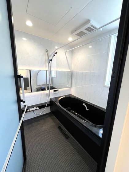 MONOLITH(モノリス)